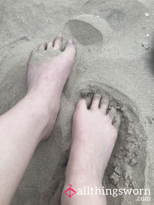 My Feet In The Sand👣💗