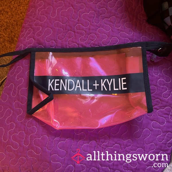 My Kendall + Kylie Used Make Up Bag 💄