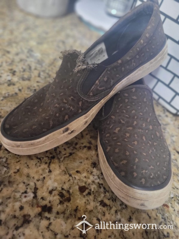 My Lesbian Lovers Size 9 Well Worn Leopard Print Sperry Slides