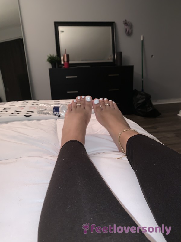 My S**y Size 6 Feet 🥰 Will Offer More Customized Videos/pics On Request