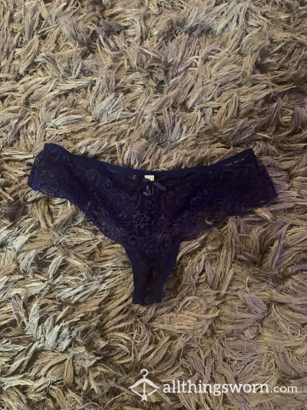 🖤Navy Blue Lace Thongs