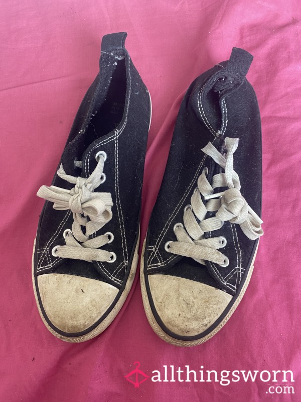 Navy Converse Style Size 4