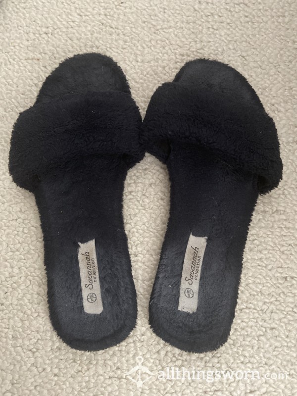 Navy Fluffy Slider Slippers