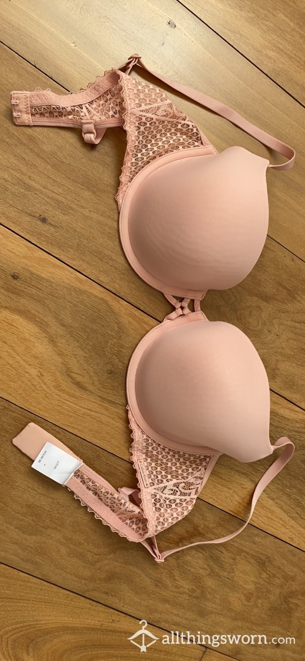 Light Pink Calvin Klein Bra 37C CUSTOM PHOTOS INCLUDED