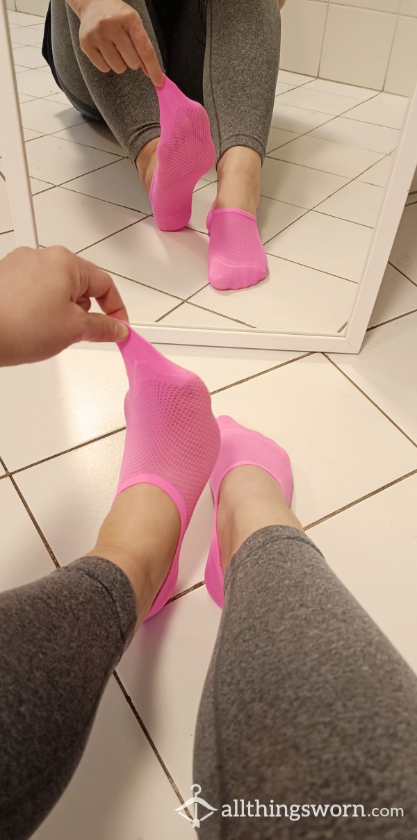 Neon No-Show Socks 💖