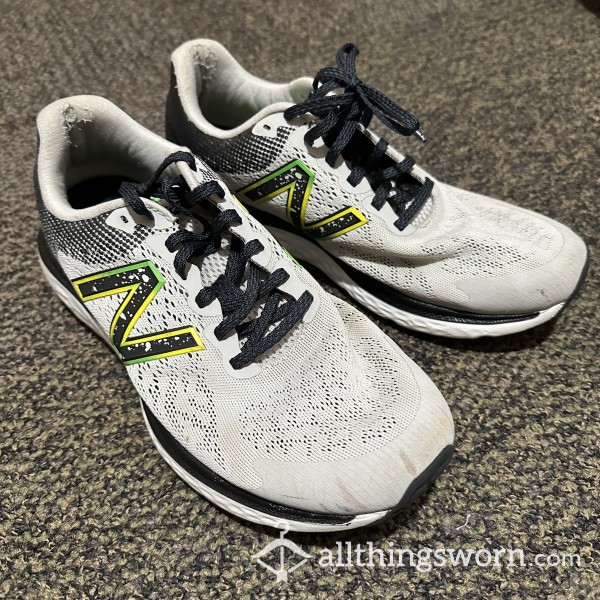 New Balance Sneakers