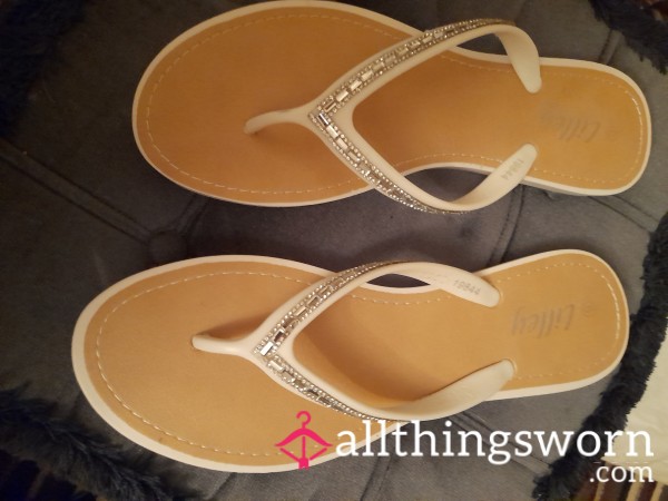 New Sparkly Flip-flops Size 9