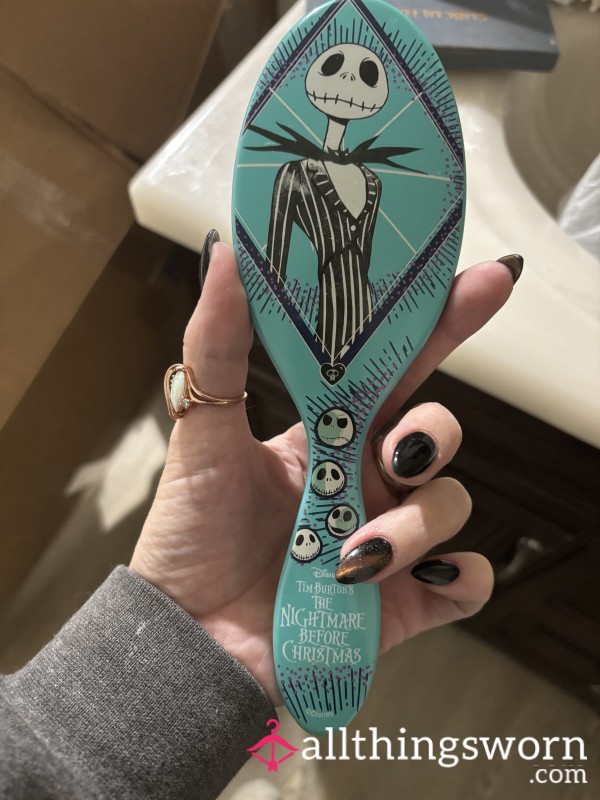 💈 Nightmare Before Christmas Hair Brush