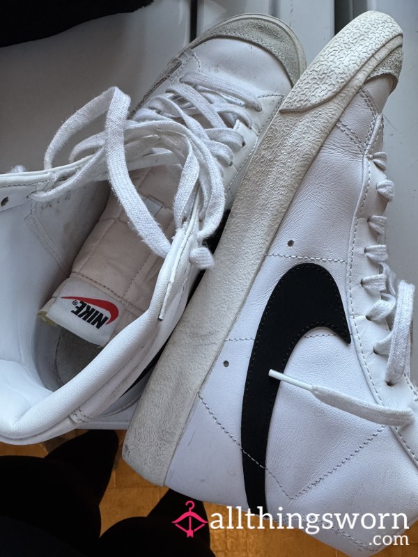 Nike Blazer 77 High Tops