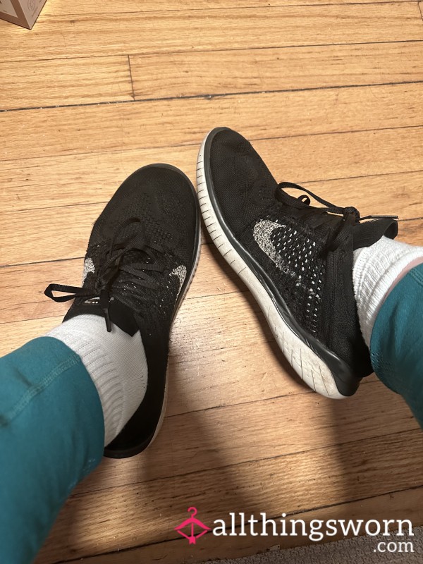 Nike Flyknits Daily Gym Shoes