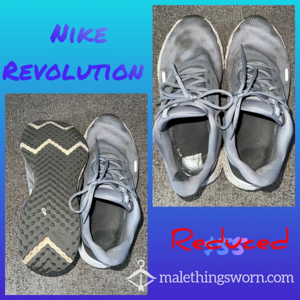 Nike Revolutions