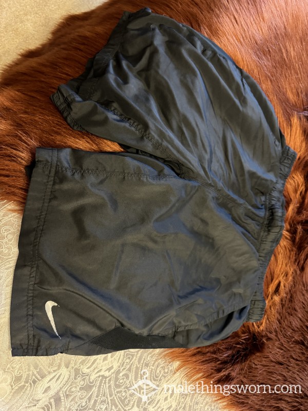 Nike Shorts (M)