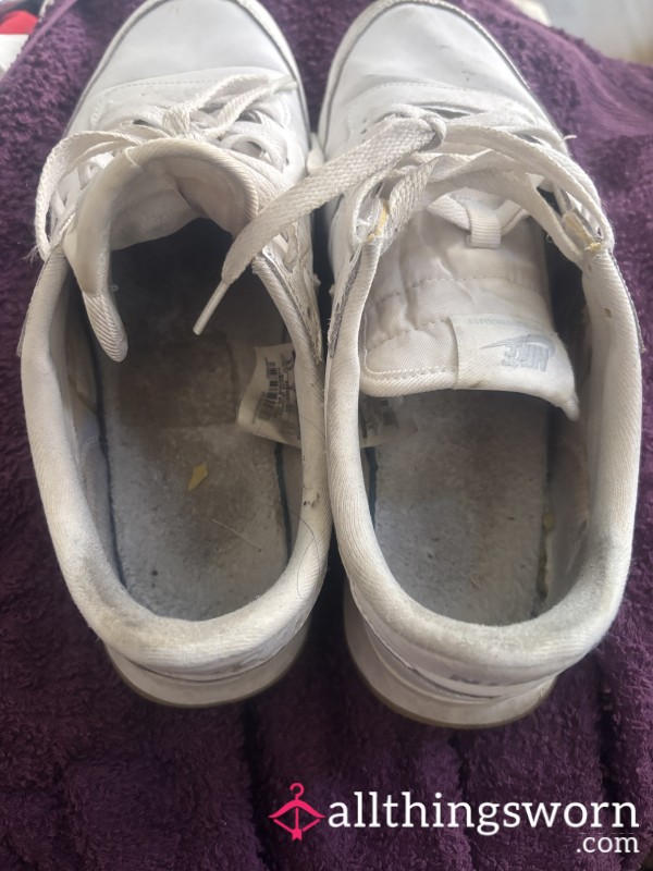 Nike Size 6 Well Worn