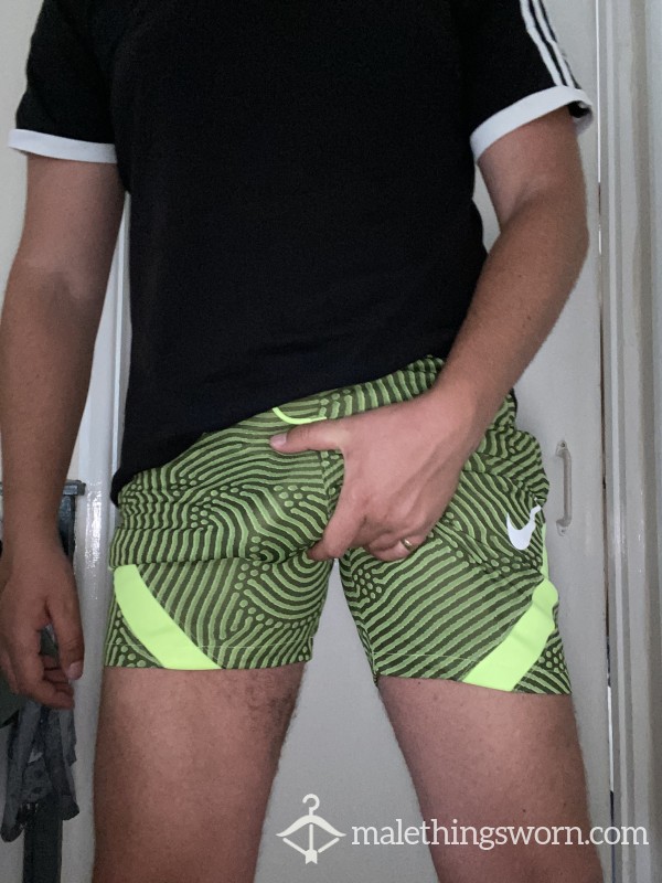 🔥 🔥 SOLD 🔥 🔥 Nike Sports Shorts M