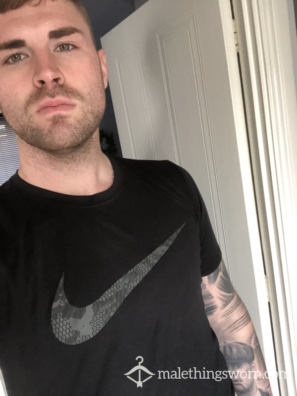 Nike Sweaty Gym Top