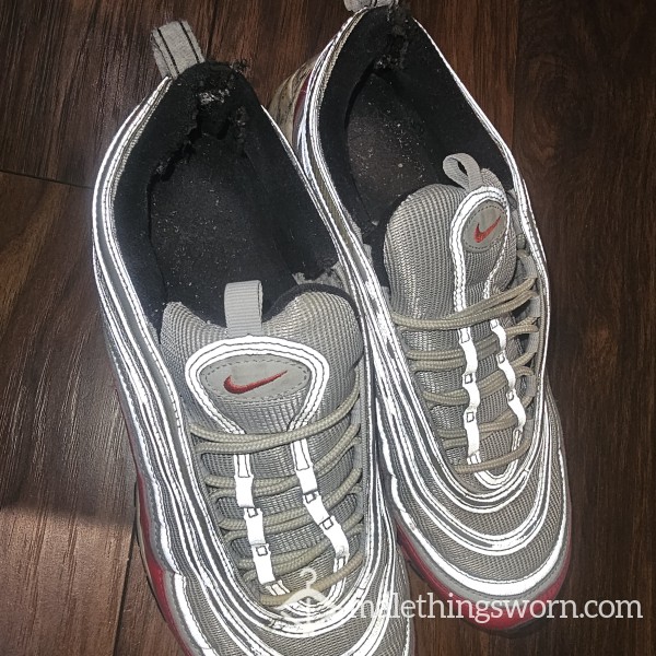 Nikes 97s UK 9.5