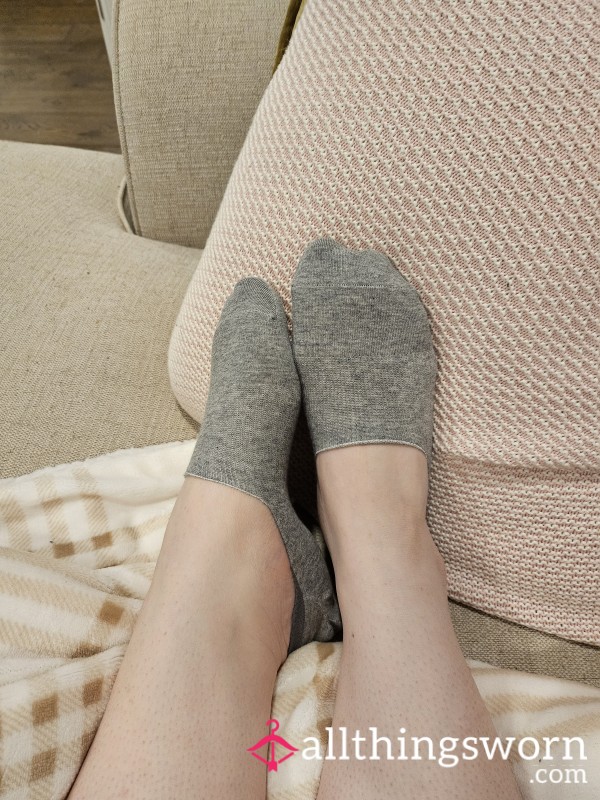 No-Show Gray Socks