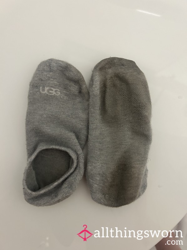 No Show Gray Ugg Socks