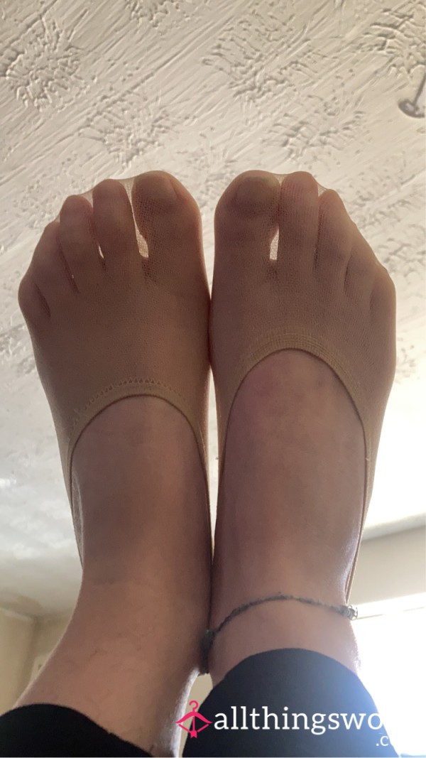 Nude Nylon No Show Socks