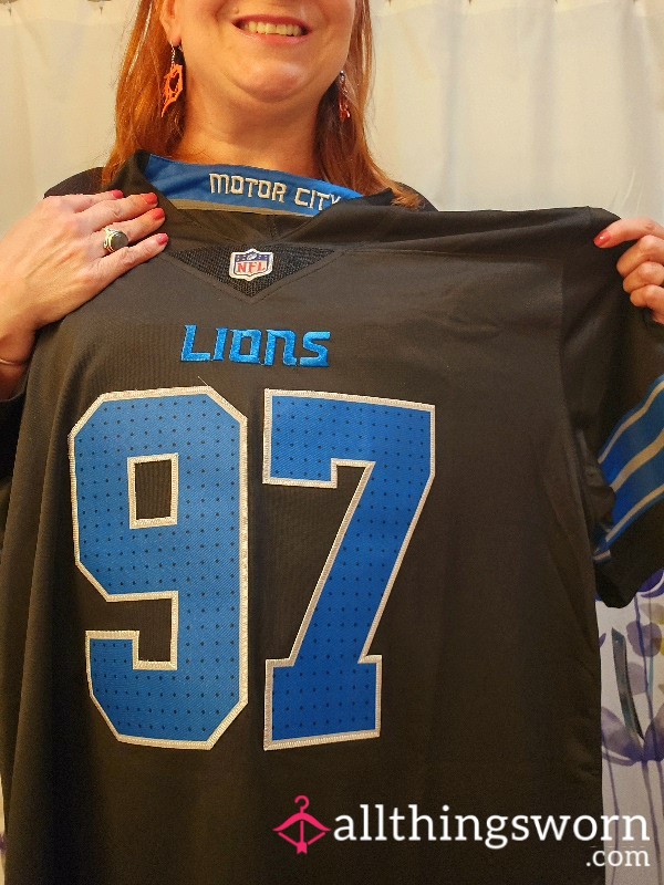 NWT Detroit Lions Jersey