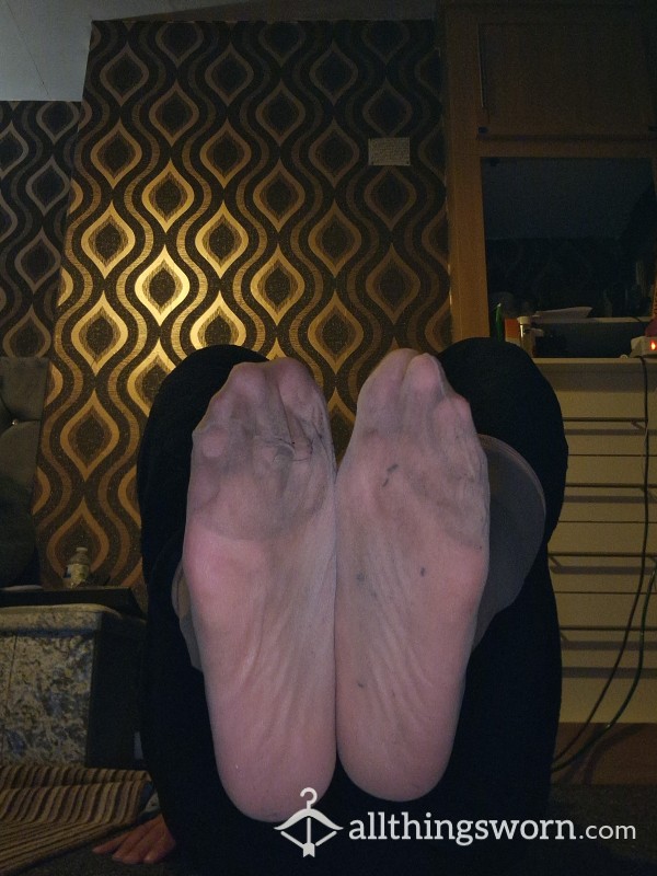 9 Day Worn Nylon Socks Mexican Stand Off Who Buys May Win.