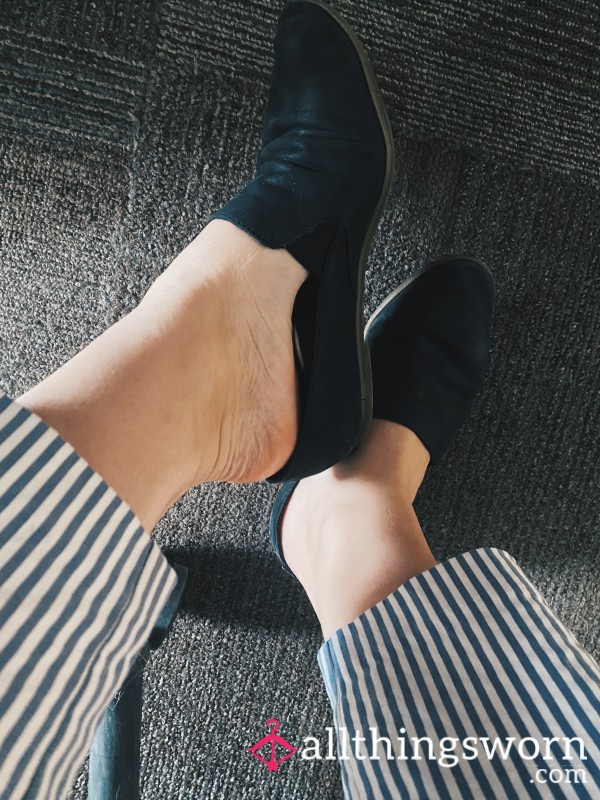 Office Flats (worn Without Socks)