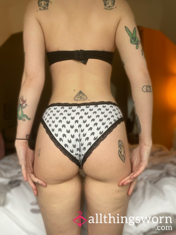 Old Black Cat Panties 🖤