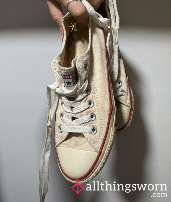 Old Converse Really Dirty And Messed Up