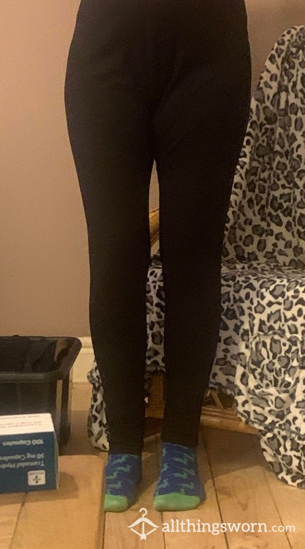 Old Black Leggings, Size L