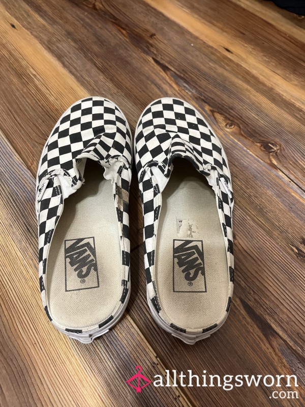 Old Slip On Checkered Vans