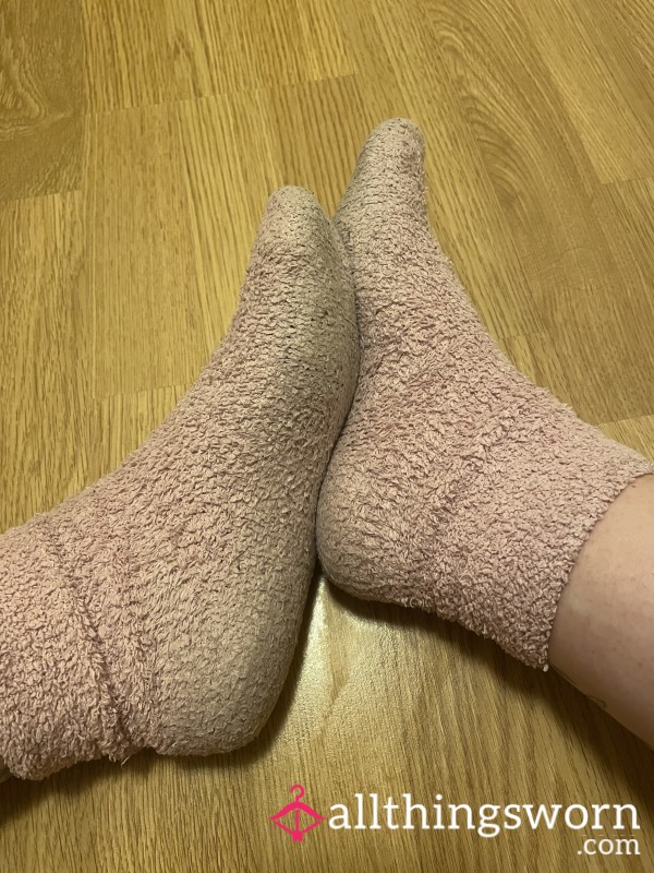 Old Pink Fluffy Slipper Socks