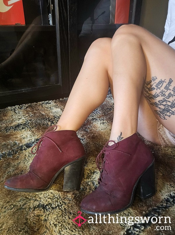 2 For $50✨️ Old Well Worn Suede Dirty Maroon Burgandy High Heel Boots Ankles Booties Chunky Heels Shoe Fetish Asian Japanese Tattooed Feet