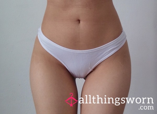 🤍 Old White Cotton Thong 🤍