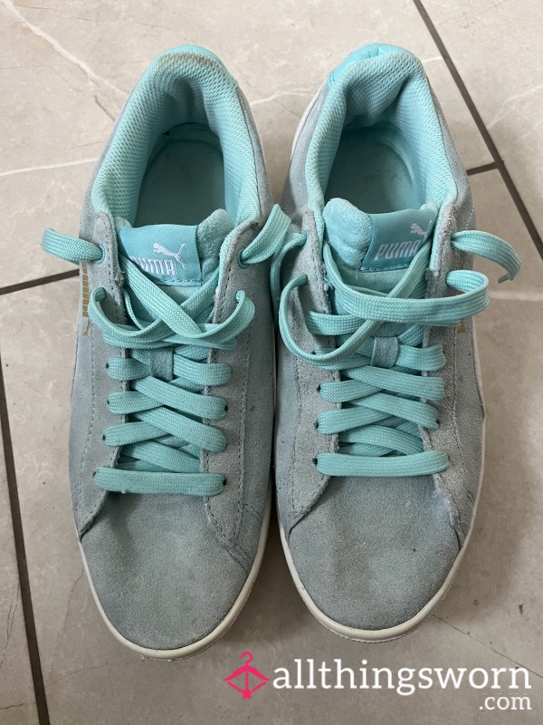 Old Worn  Turquoise Puma Trainers Size 6