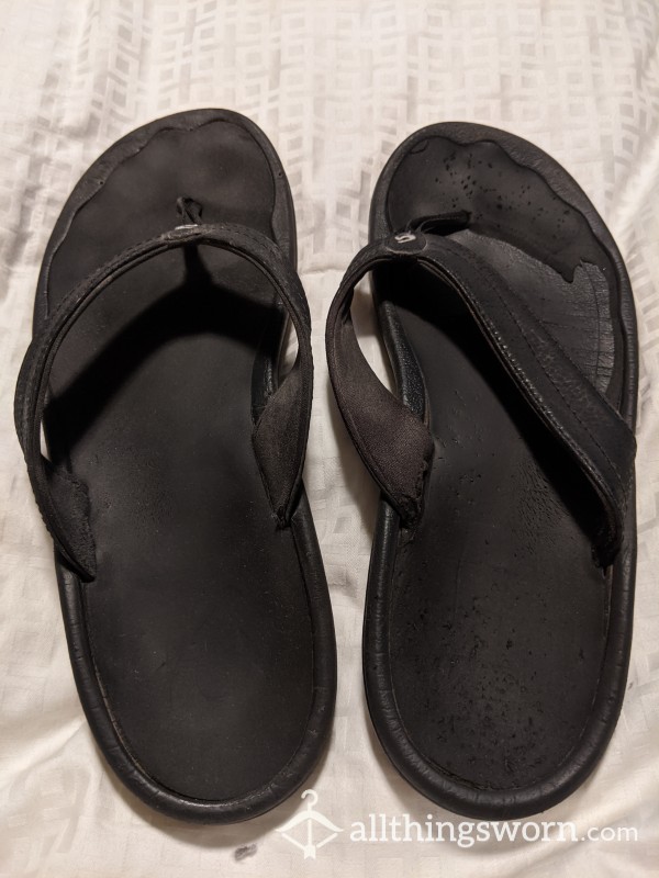 Olukai Flip-flops Need A New Home