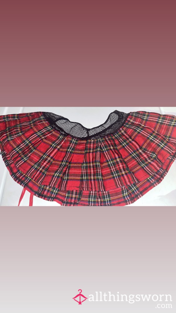 (One Size Fits All) Stretchy Red And Black Tartan Plaid Micro Mini-skirt With Fishnet Under Layer