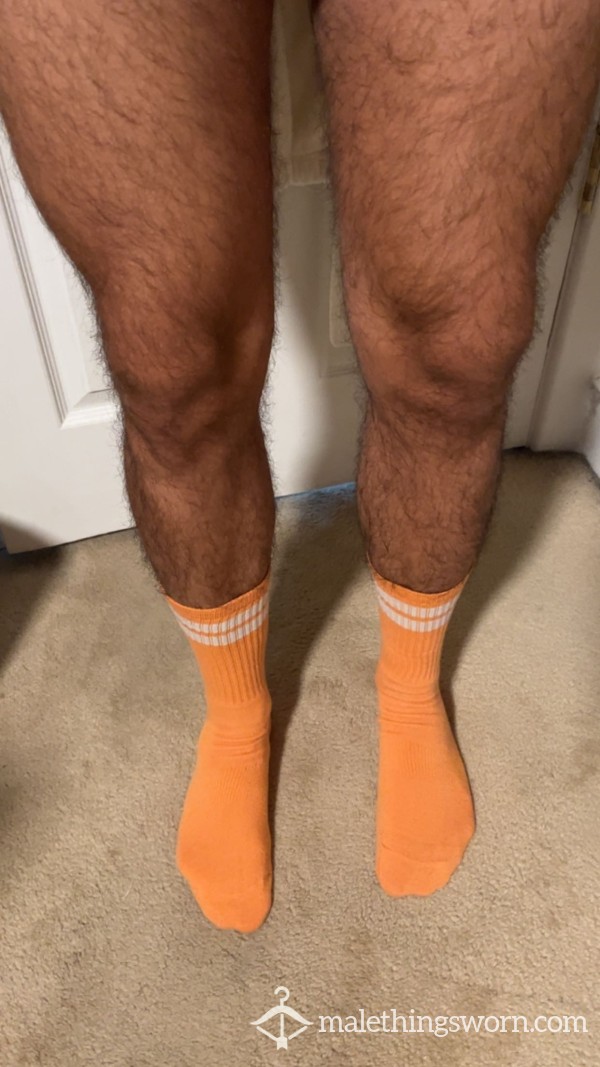 ORANGE DRESS SOCKS