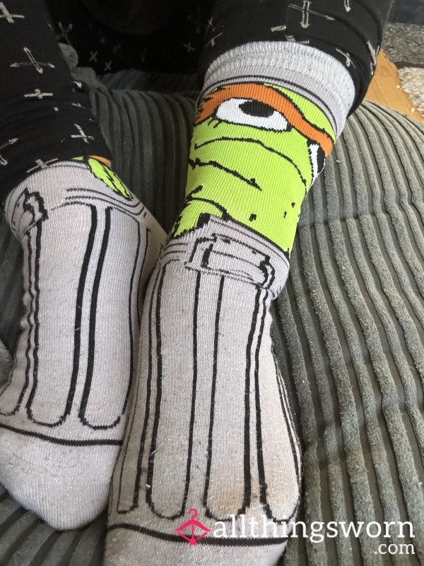 Oscar The Grouch Socks