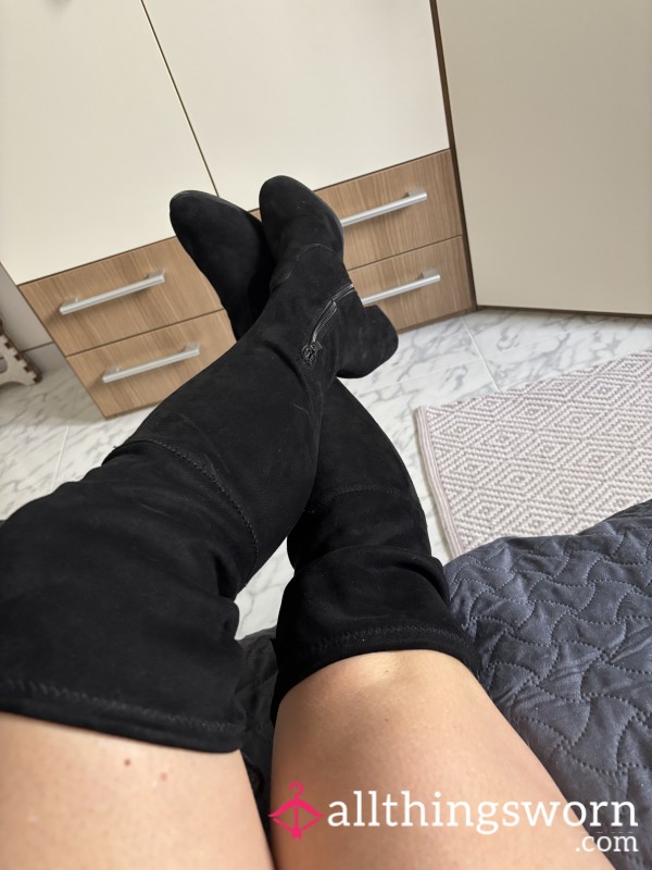 Over Knee Black Suedes Boots