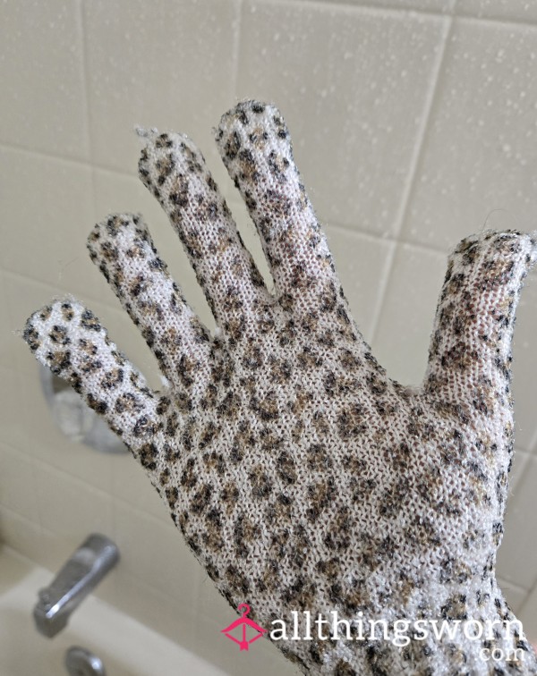 Overused Shower Glove 🧤