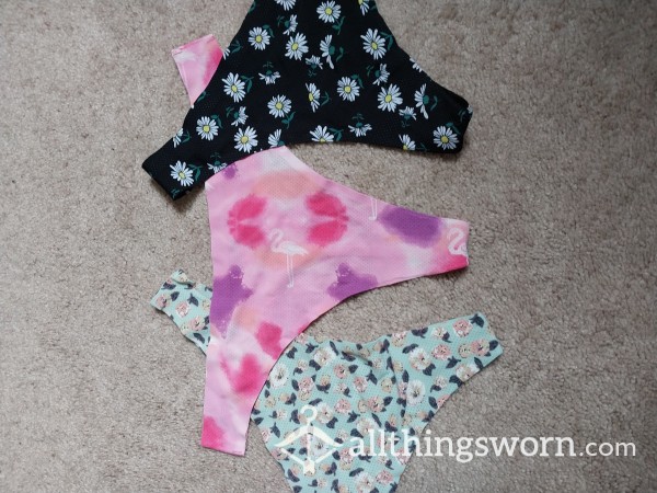 Patterned Thongs For Custom Wear