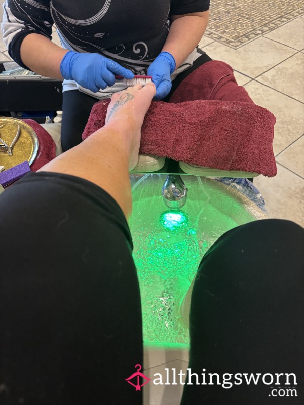 Pedicure Brand New! Feet Pics