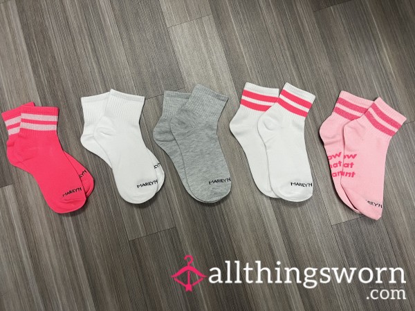 Pick Your Pair Of 24hr Wear - Cute Sockies 🖤💋