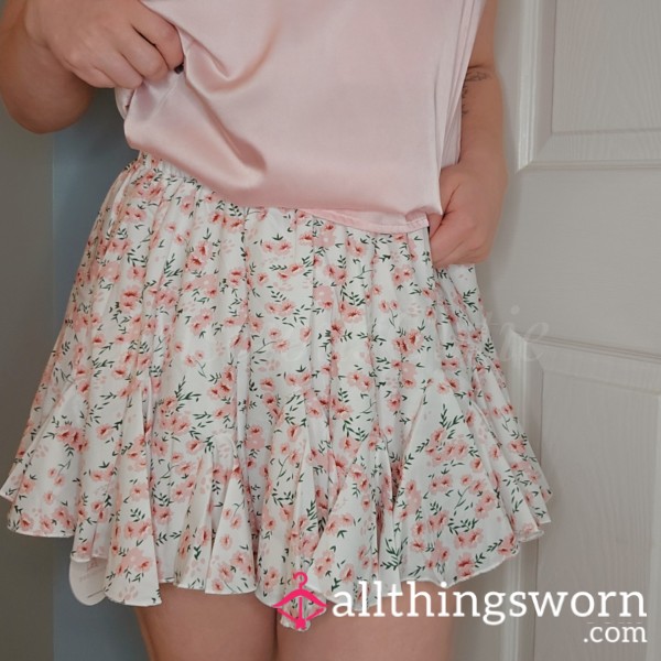 Pink And White Flor*l Skirt