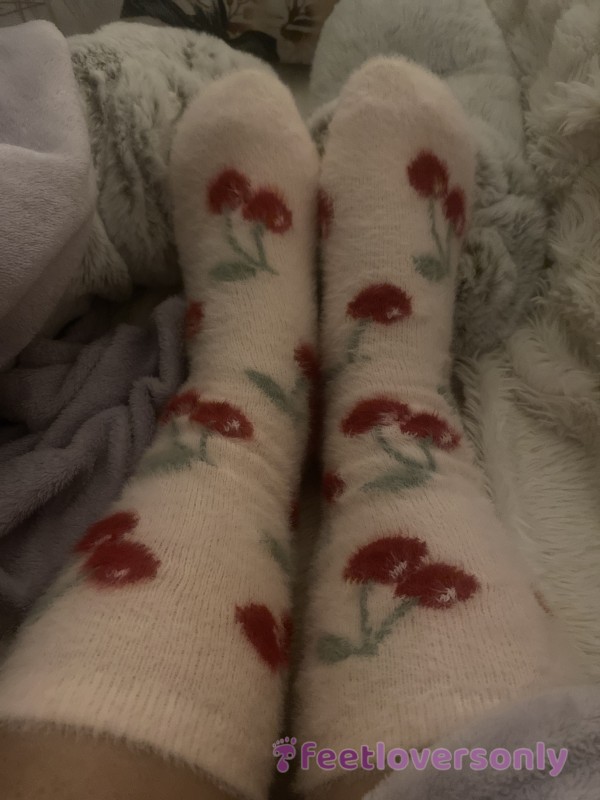 Pink Cherry’s Cosy Socks