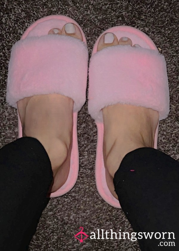 Pink Fluffy Slippers