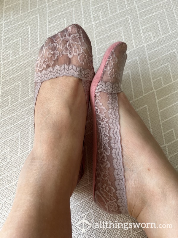 Pink Lace Holey Pop Socks