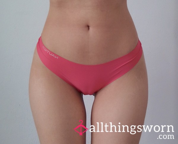 🩷 Pink Seamless Thong 🩷