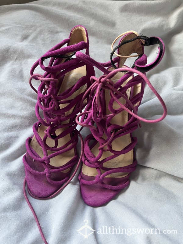 Pink Suede Strappy Well Worn High Heels 👠