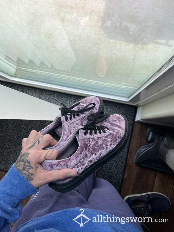 Pink Suede Vans, US 7